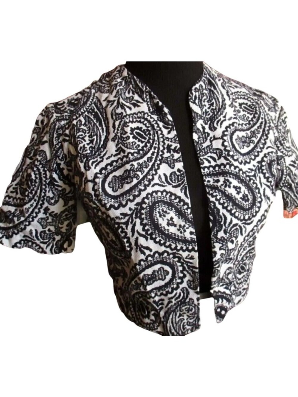 1960's Vintage Small Cropped Jacket Black & White Paisley Short Sleeve